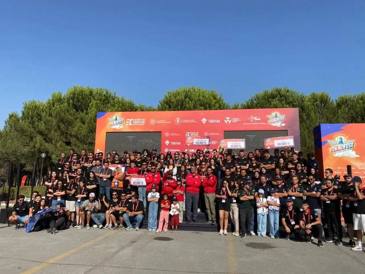 Samsun Üniversitesi öğrencilerinden TEKNOFEST 2025'te çifte başarı