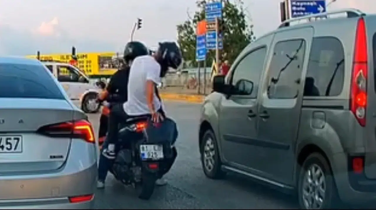Düzce'de kırmızı ışık ihlalleri kamerayla takip ediliyor