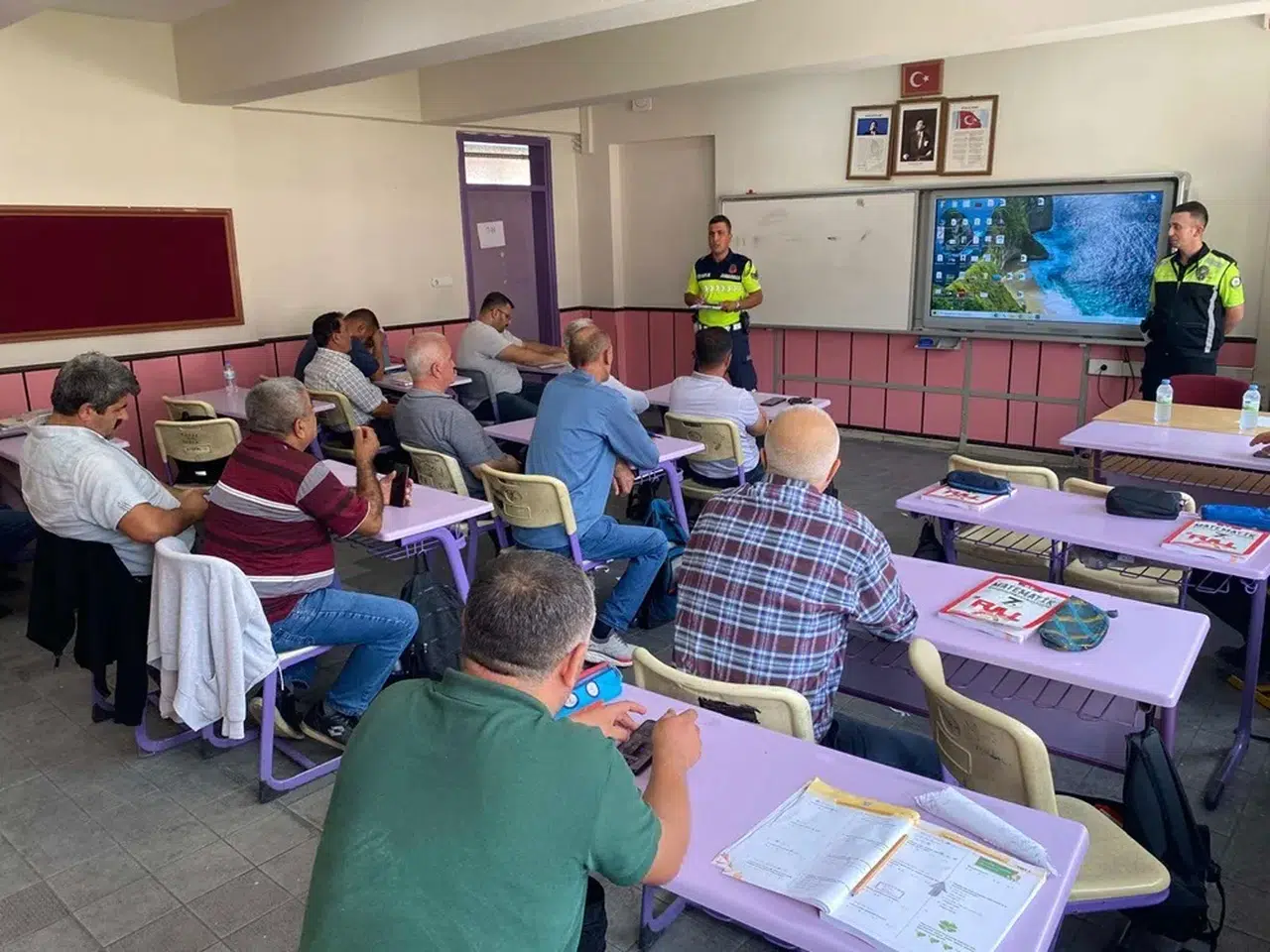 Kargı’da Okul Servis Sürücülerine Eğitim Verildi