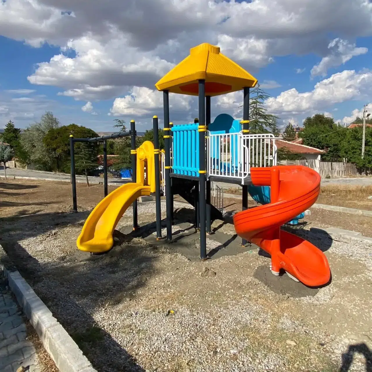 Sungurlu’da Mahalle Parklarına Modern Dokunuş