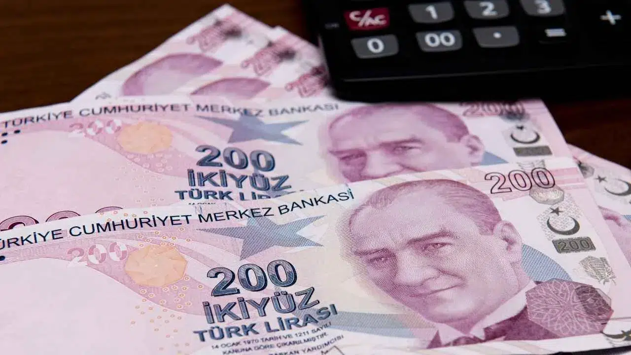 Özel sektörde rekor promosyon anlaşması! 90 bin TL ödenecek