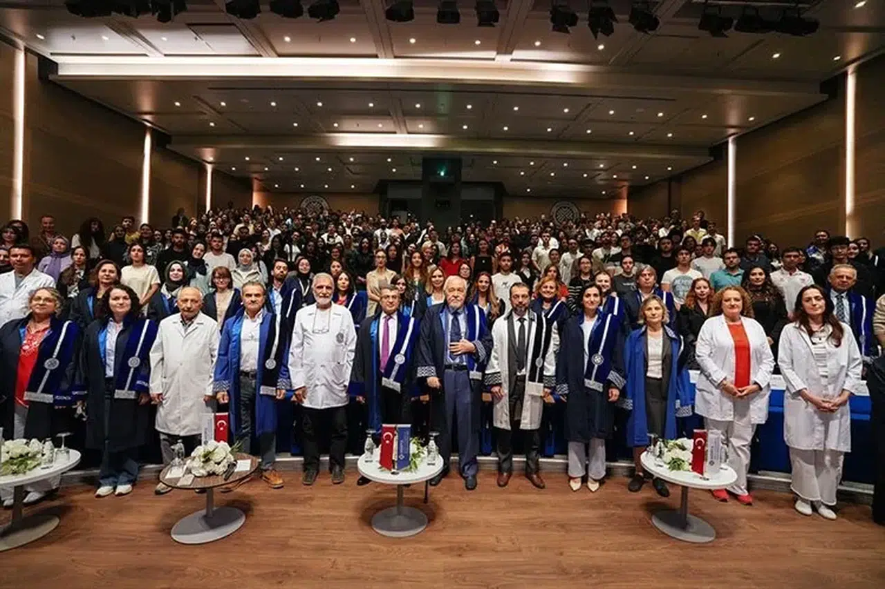 Medipol Üniversitesi'nde 2025-2026 akademik yılı başladı