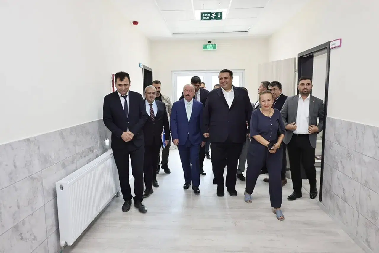 Kargı’da Yenilenen Okulları İncelediler