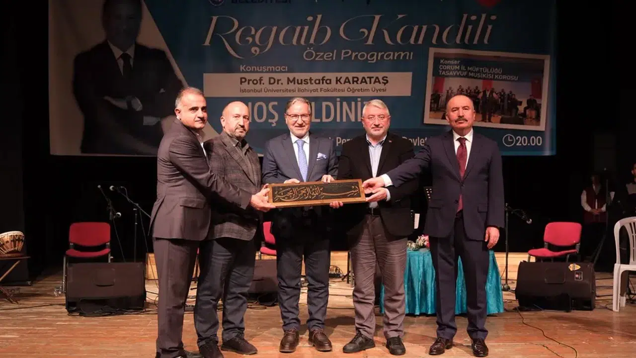 Mustafa Karataş, Regaib Kandili Programına Katıldı