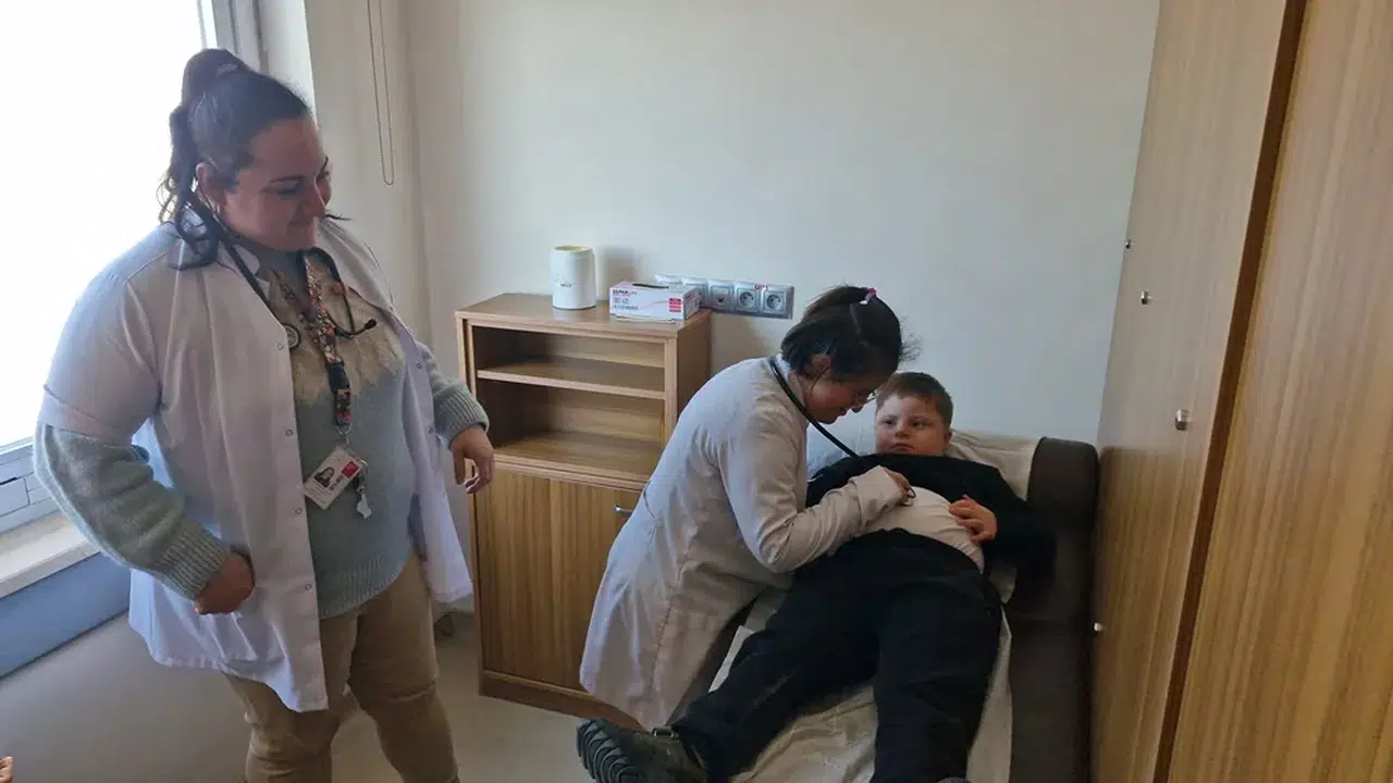 Hastane Korkularını Beyaz Önlükle Yendiler