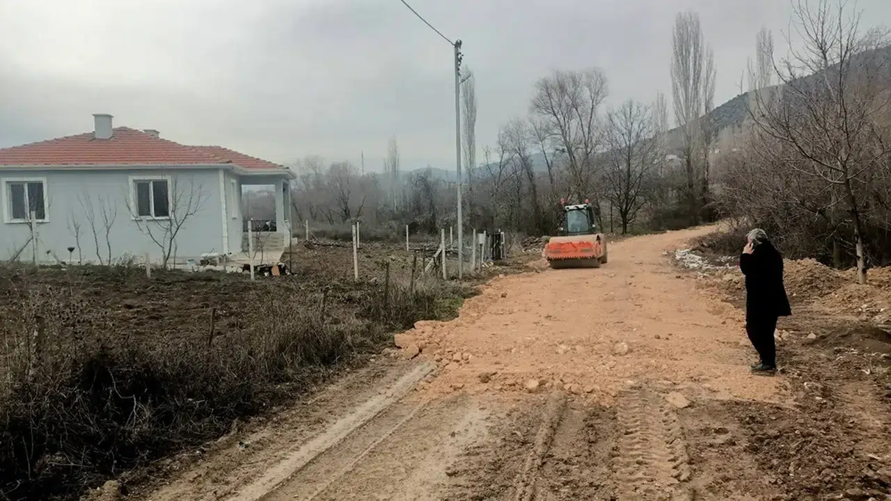 Laçin İçin Ulaşım Atağı