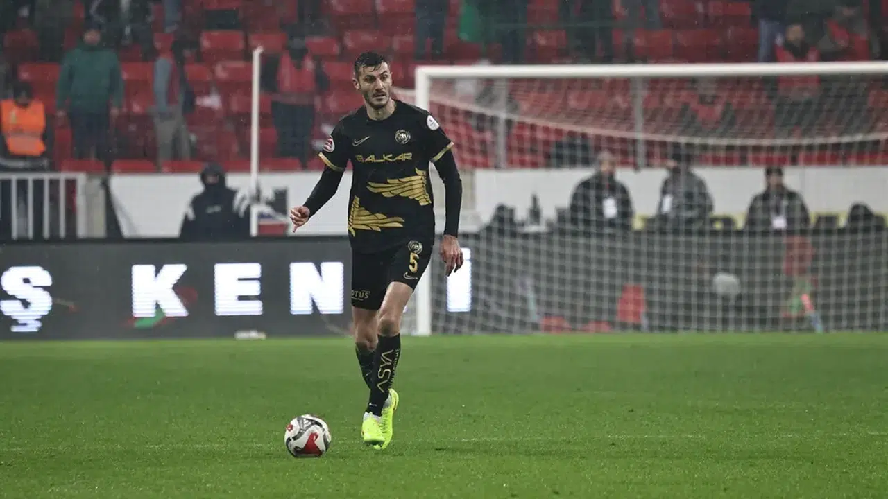 Doğum Gününde İlk Maçına Çıktı