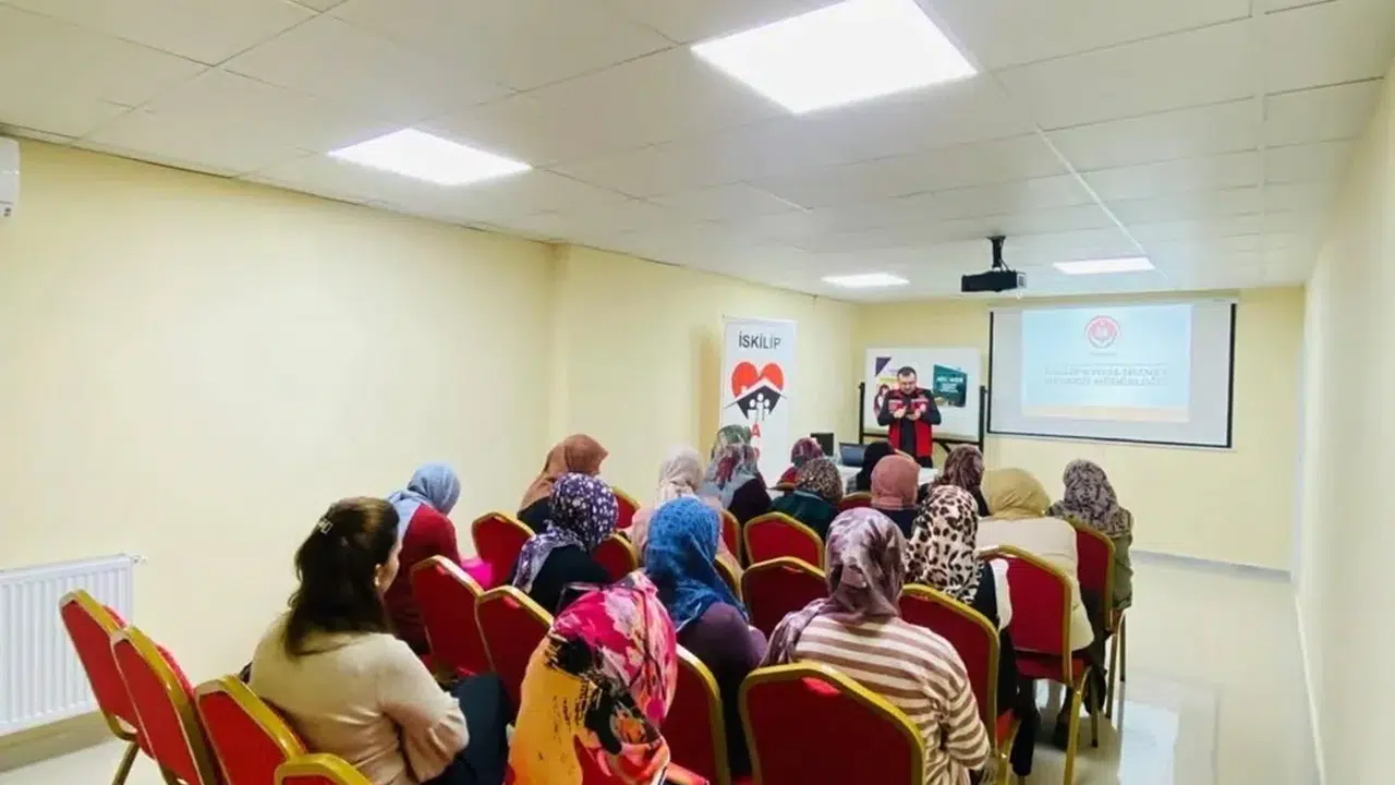 Ailelere Mali Planlama ve Sağlıklı İletişim Eğitimi