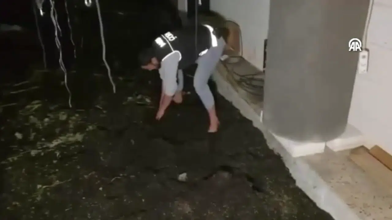 Çorumda Dev Operasyon, Fabrika Değil Zehir Yuvası!