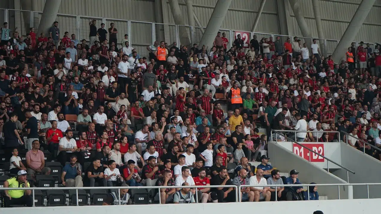 Sarıyer’den Çorum FK’ye Bilet Fiyatı Jesti