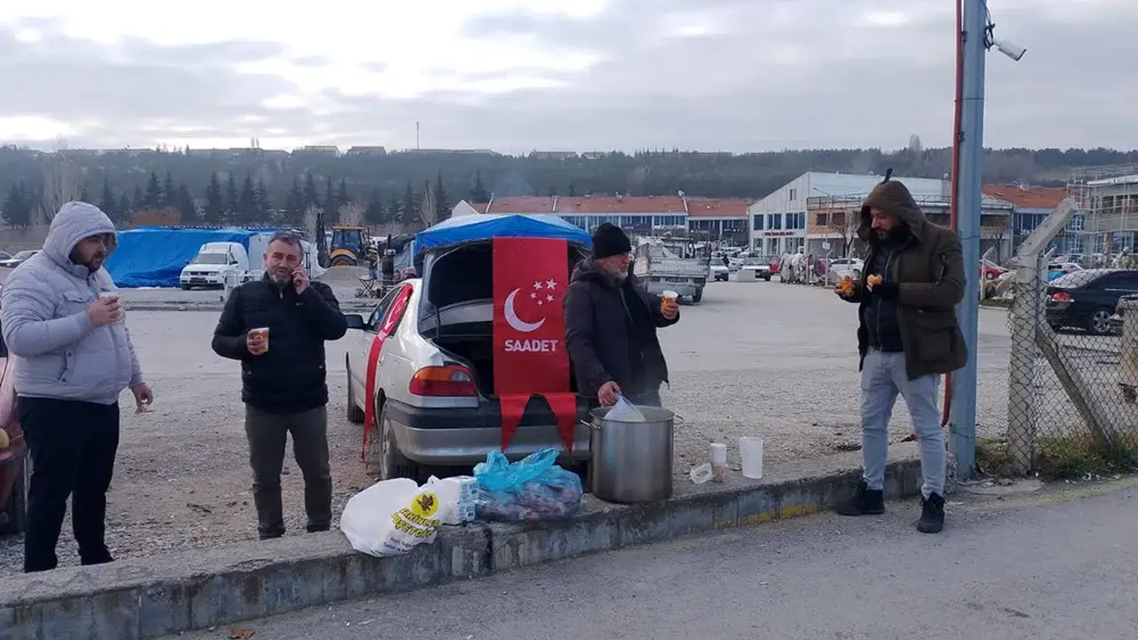 Saadet Partisi’nden İç Isıtan İkram