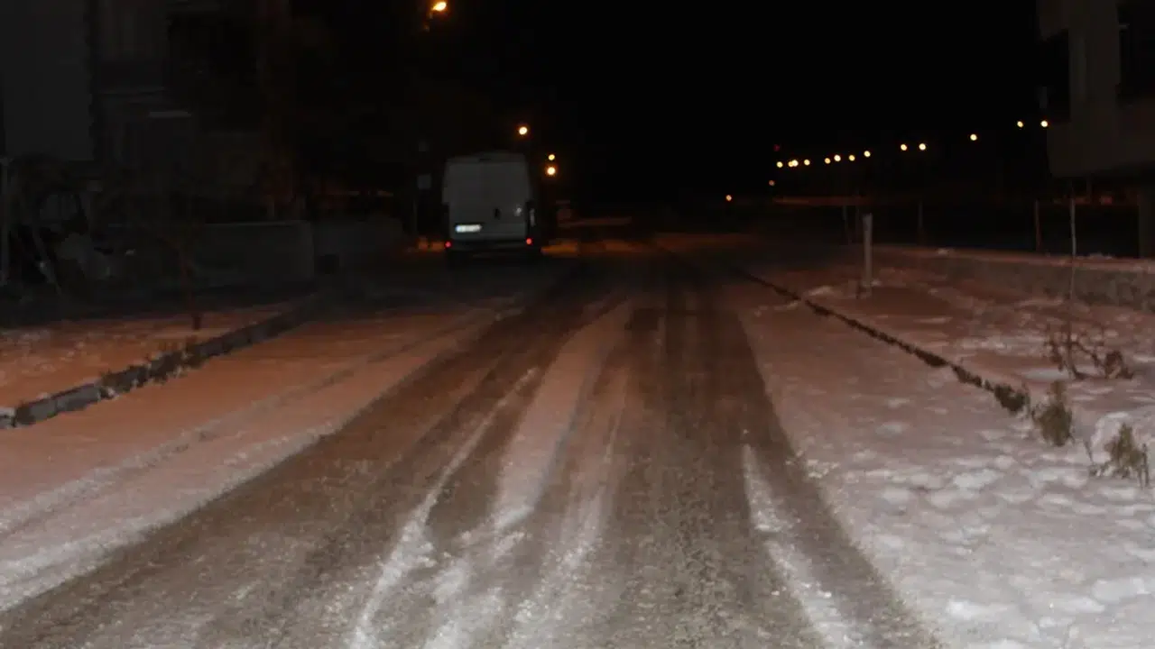 Buzlanmalara Dikkat!