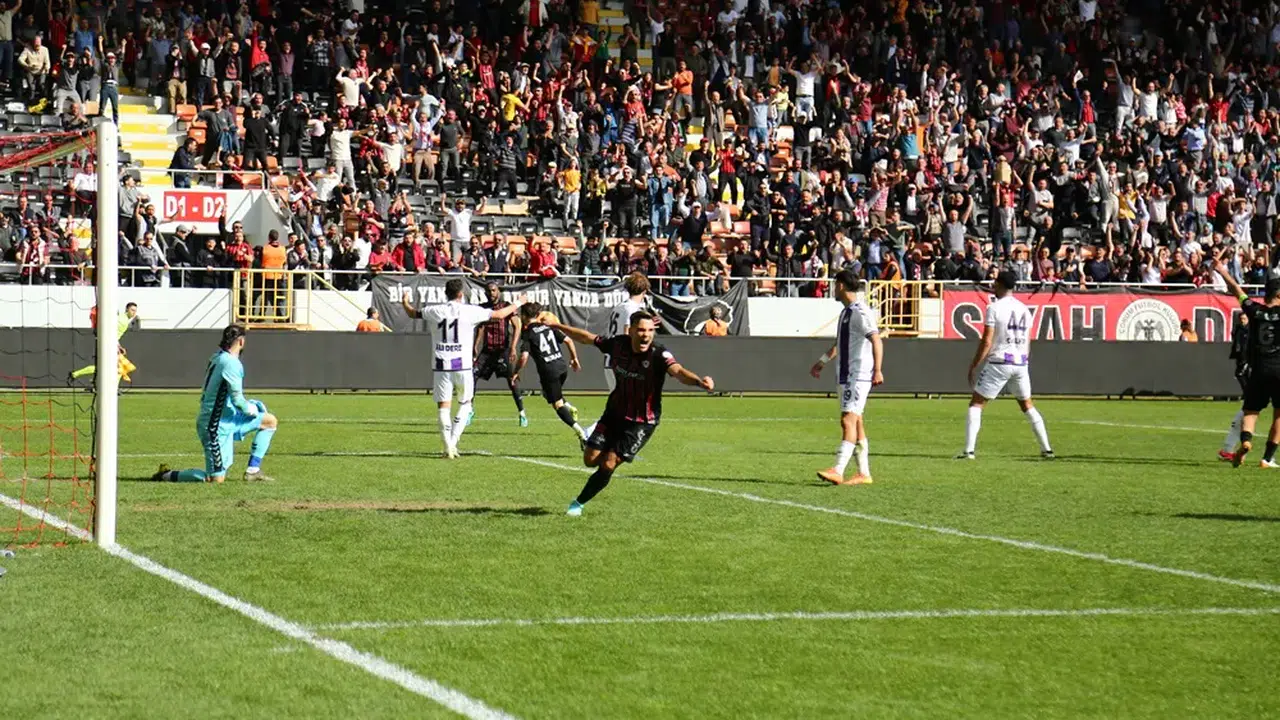 Gözler Golcülerin Düellosunda Olacak