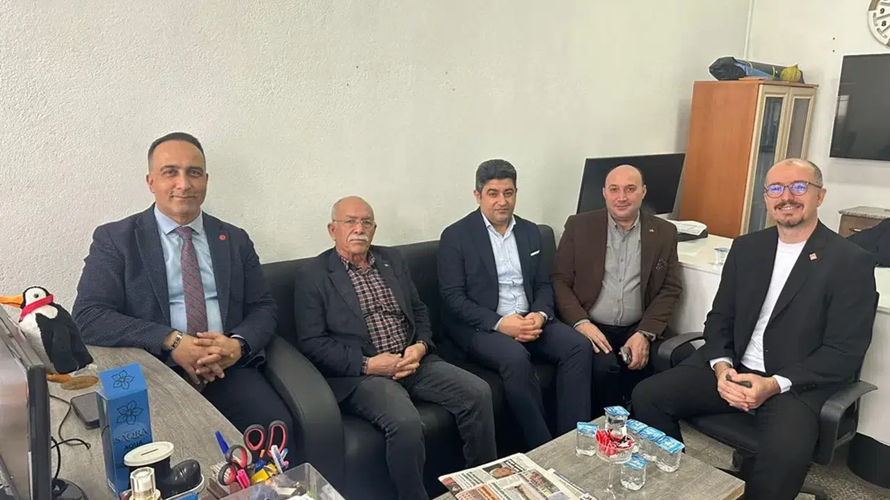 CHP Heyeti Sahaya İndi