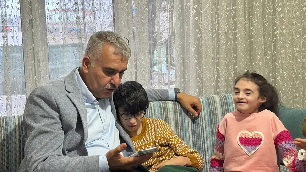 Ahlatcı’dan Hasta Kardeşlere Şefkat Eli