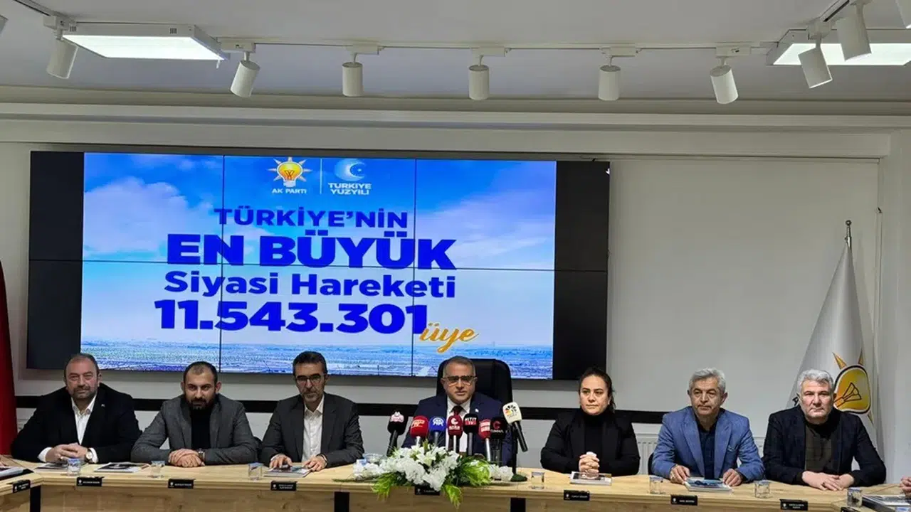 AK Parti Çorum'da Üye Rekoru Kırdı