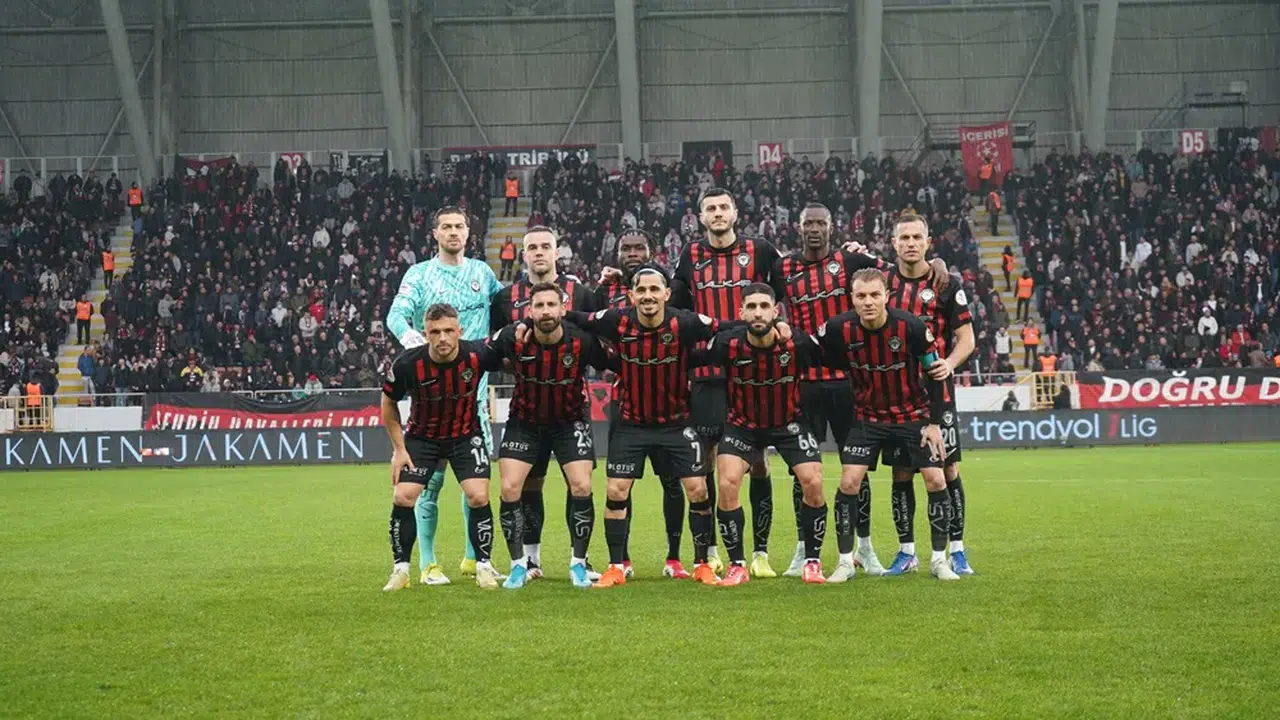 İlk 11’de İki Değişiklik