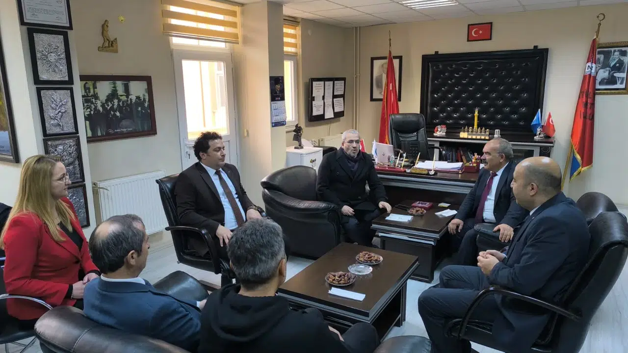 İkinci Dönem İçin Moral Ziyareti