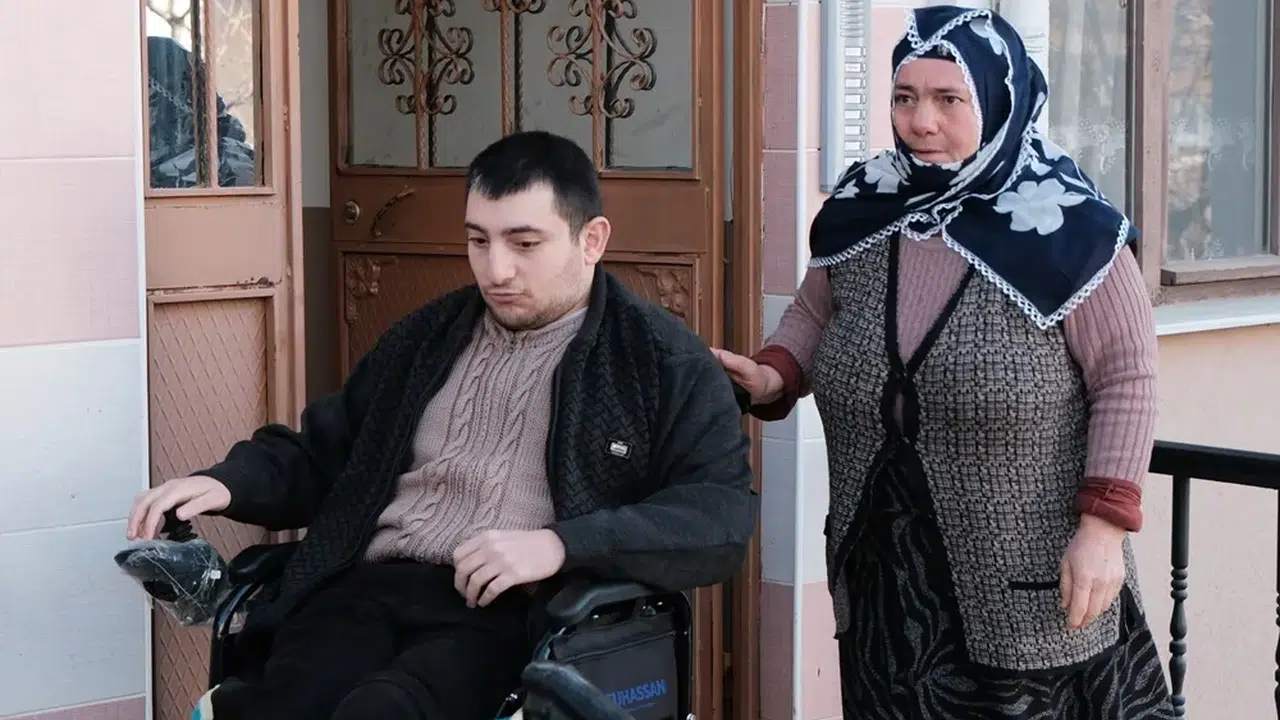 Engelleri Birlikte Aşıyorlar