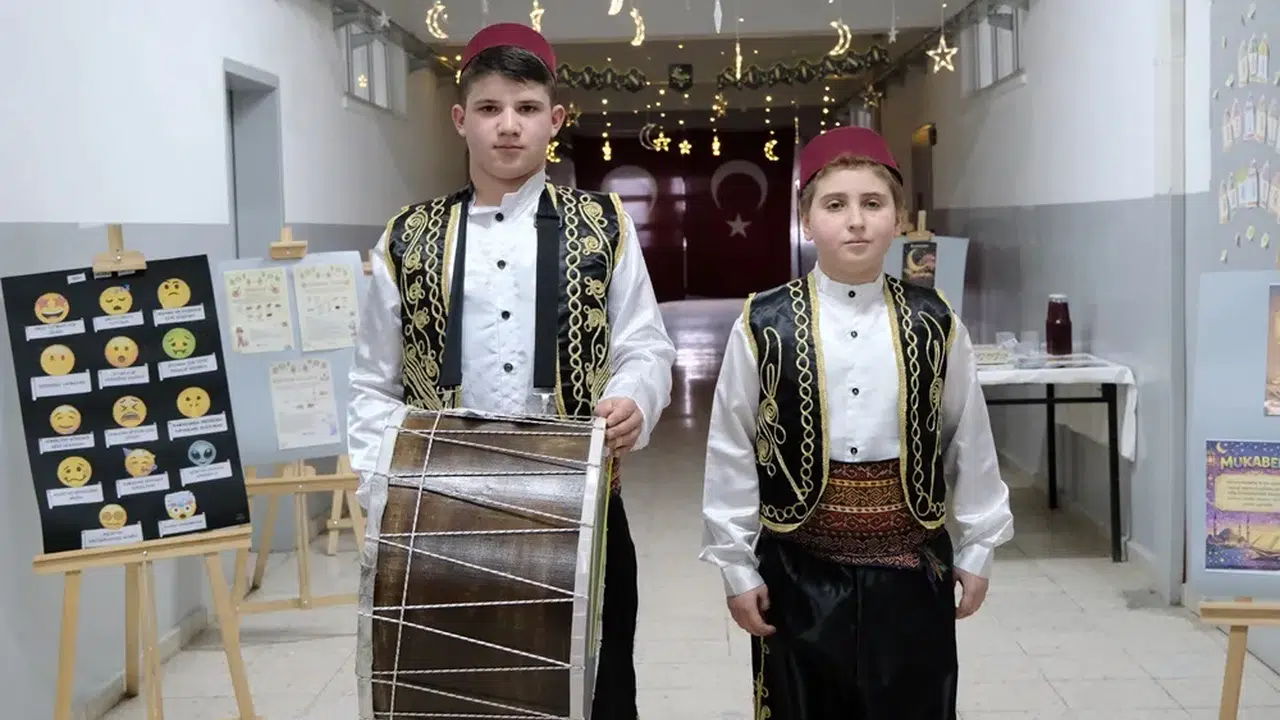 En Kıymetli Misafire Renkli Karşılama