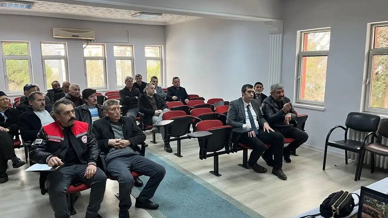 Kargı'da Çiftçilere TARSİM Bilgilendirmesi