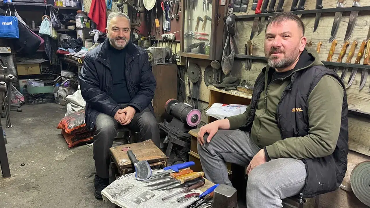 Kahvehanede Vatandaşla, Arastada Esnafla Buluştu