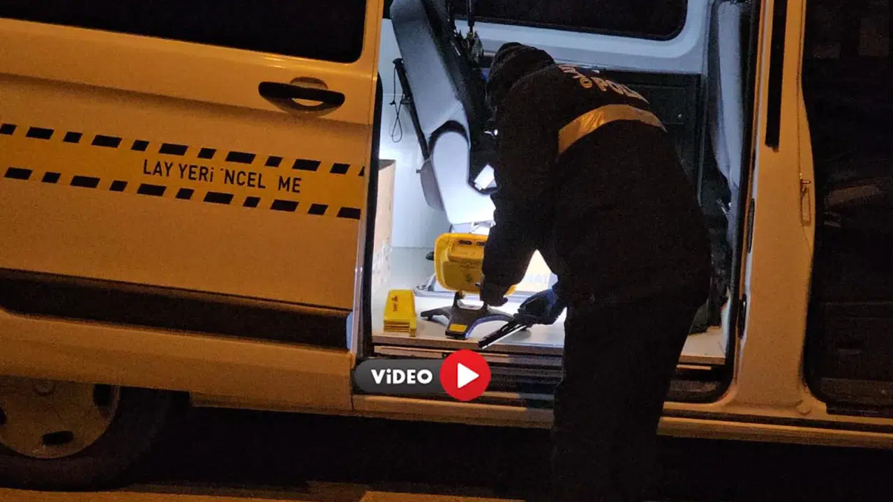 Silah Zoruyla Girdikleri Evden İşte Böyle Çıktılar