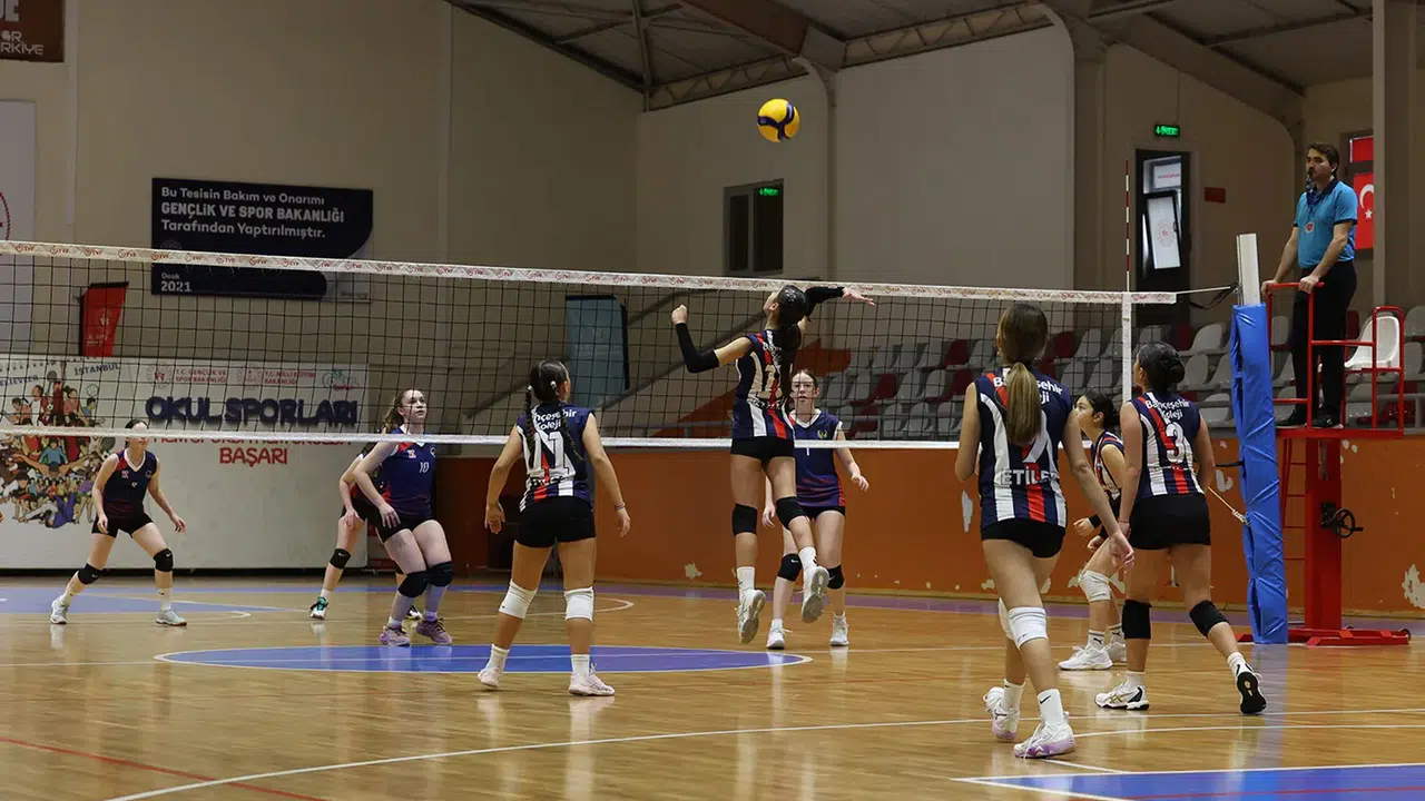 Okul Sporlarında Ücretli Lisans Dönemi Tepki Çekti