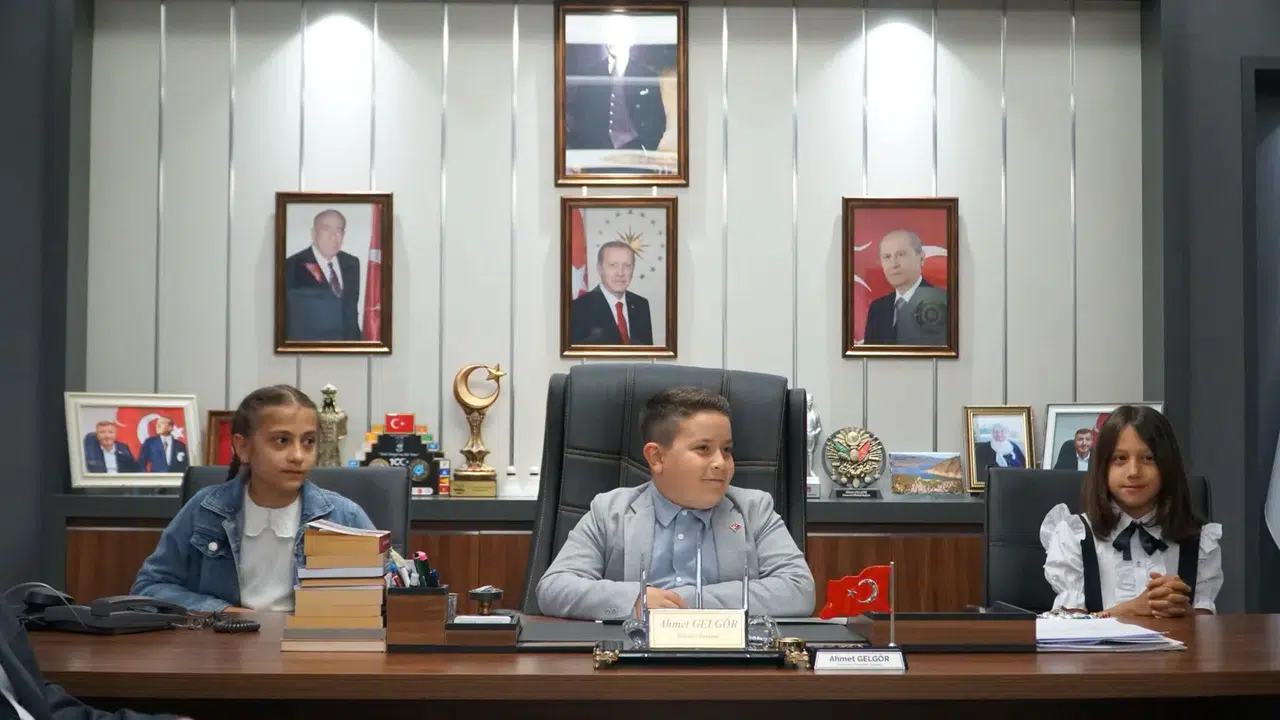 İlçelerde 23 Nisan Geleneği Sürdü