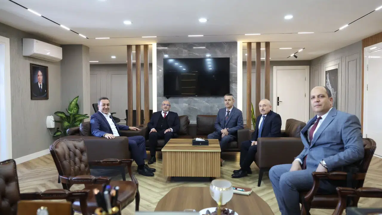 Sungurlu'da Eğitime Destek İçin Dayanışma Ziyareti