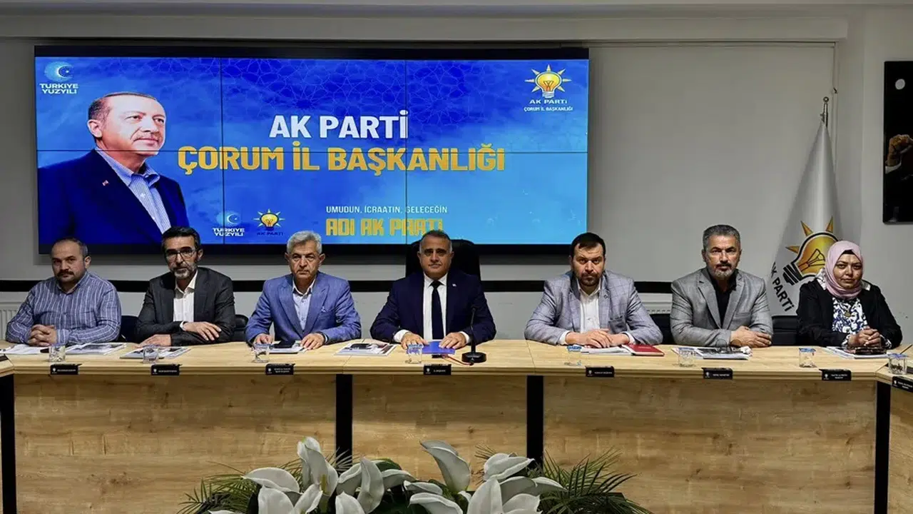 AK Parti’de İstişare Toplantısı