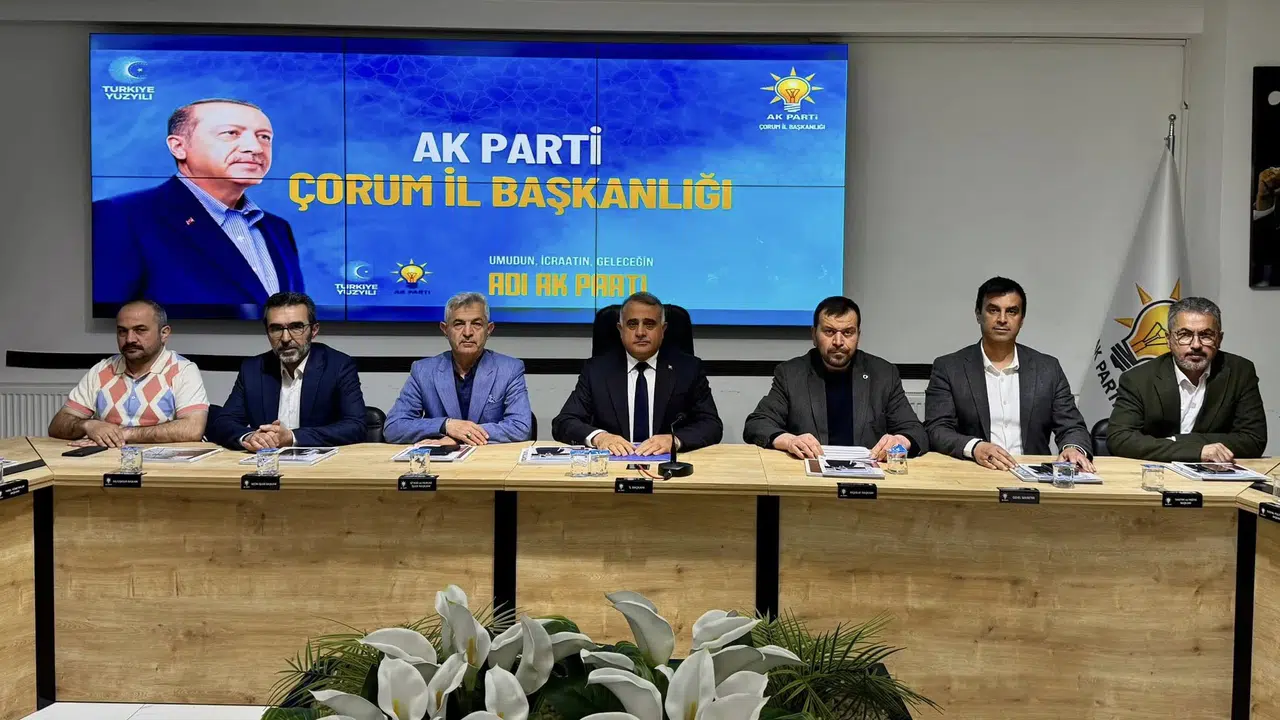 AK Parti’de Yeni Yol Haritası Masada