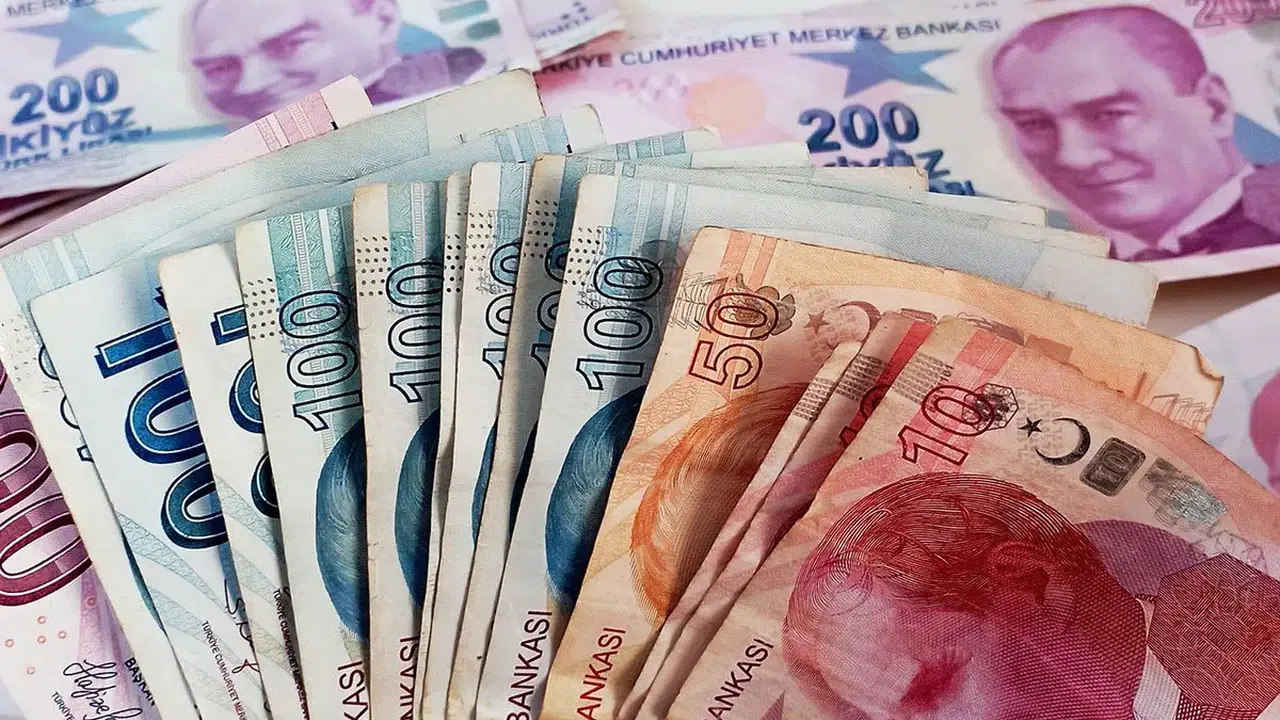 Akaryakıta Çifte Zam Kapıda