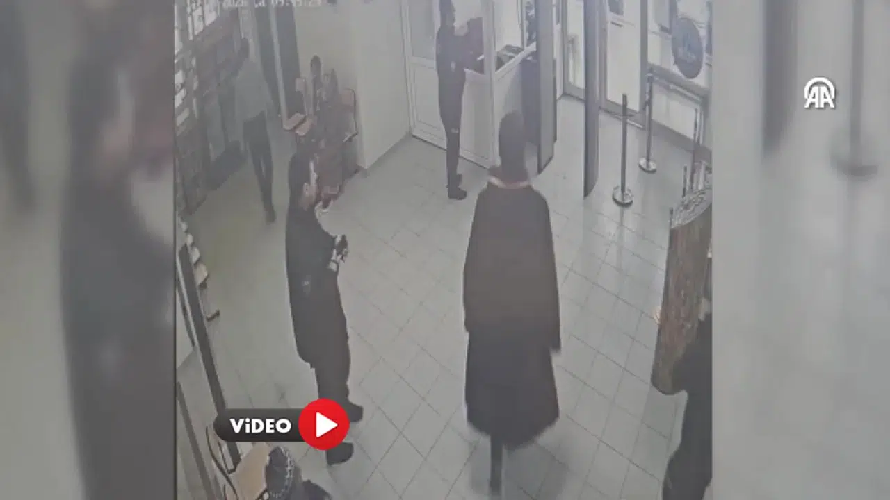 Çorum’daki Deprem Kameralara İşte Böyle Yansıdı