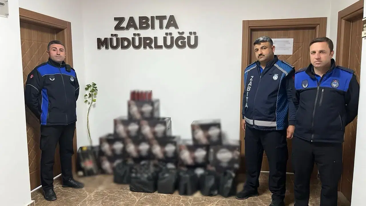 563 Adet Tarihi Geçmiş Ürün Yakalandı