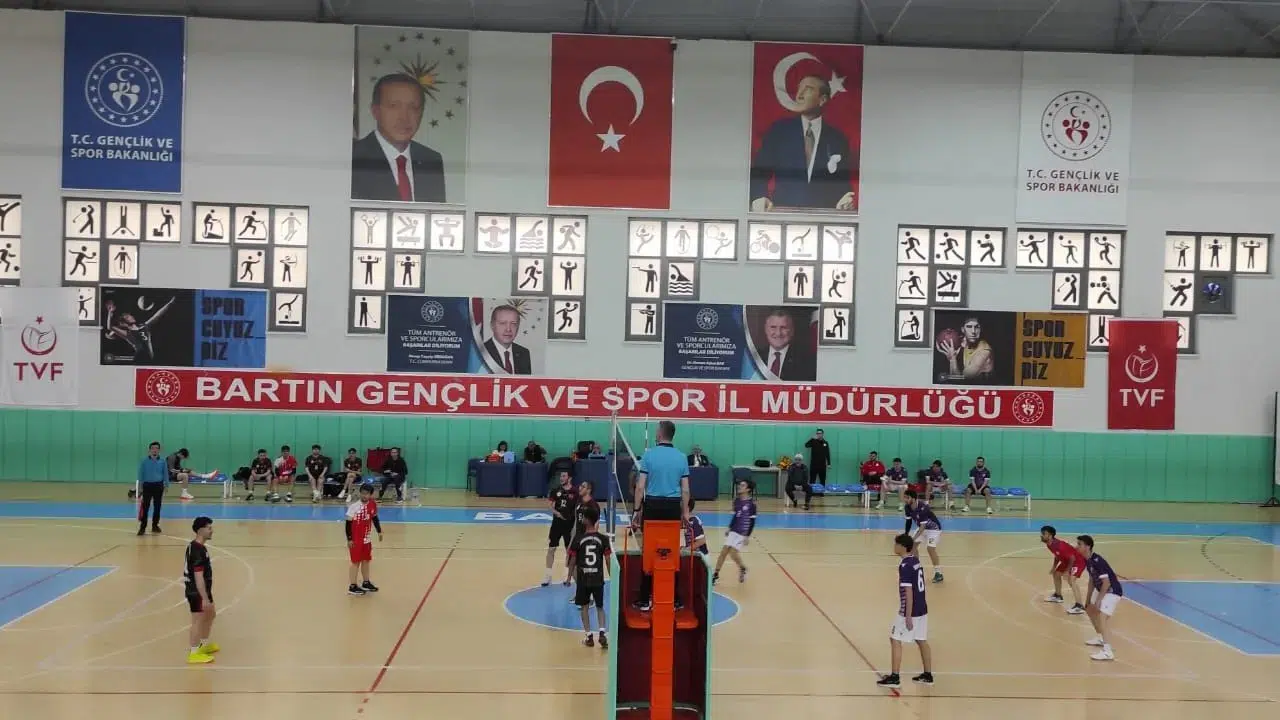 Yurtlig Voleybolda Çorum Rüzgarı