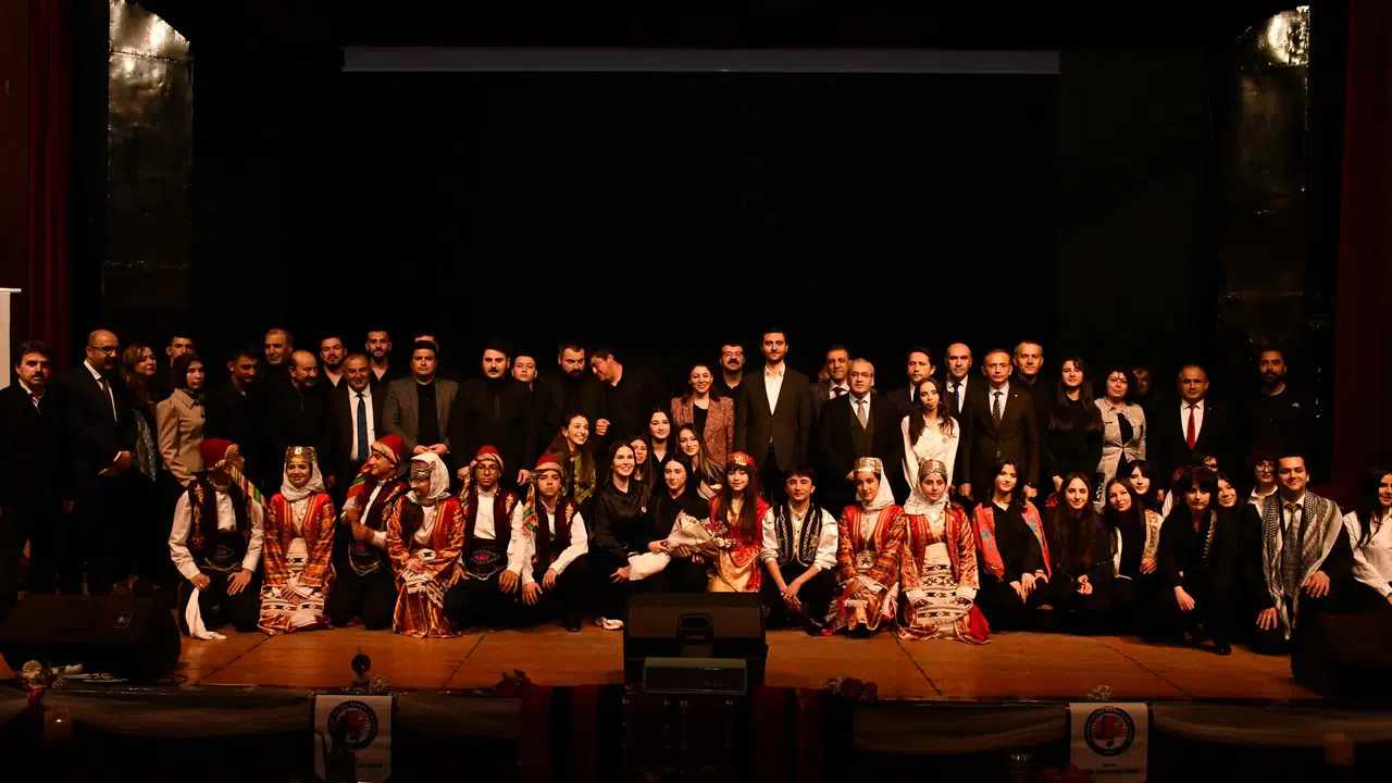 Türkülerin İzinde Görsel ve İşitsel Şölen