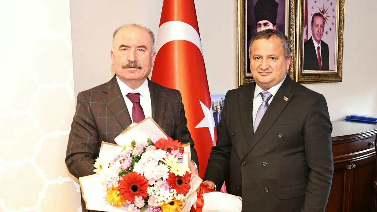 Yeni Yönetimin İlk Durağı Vali Çalgan Oldu