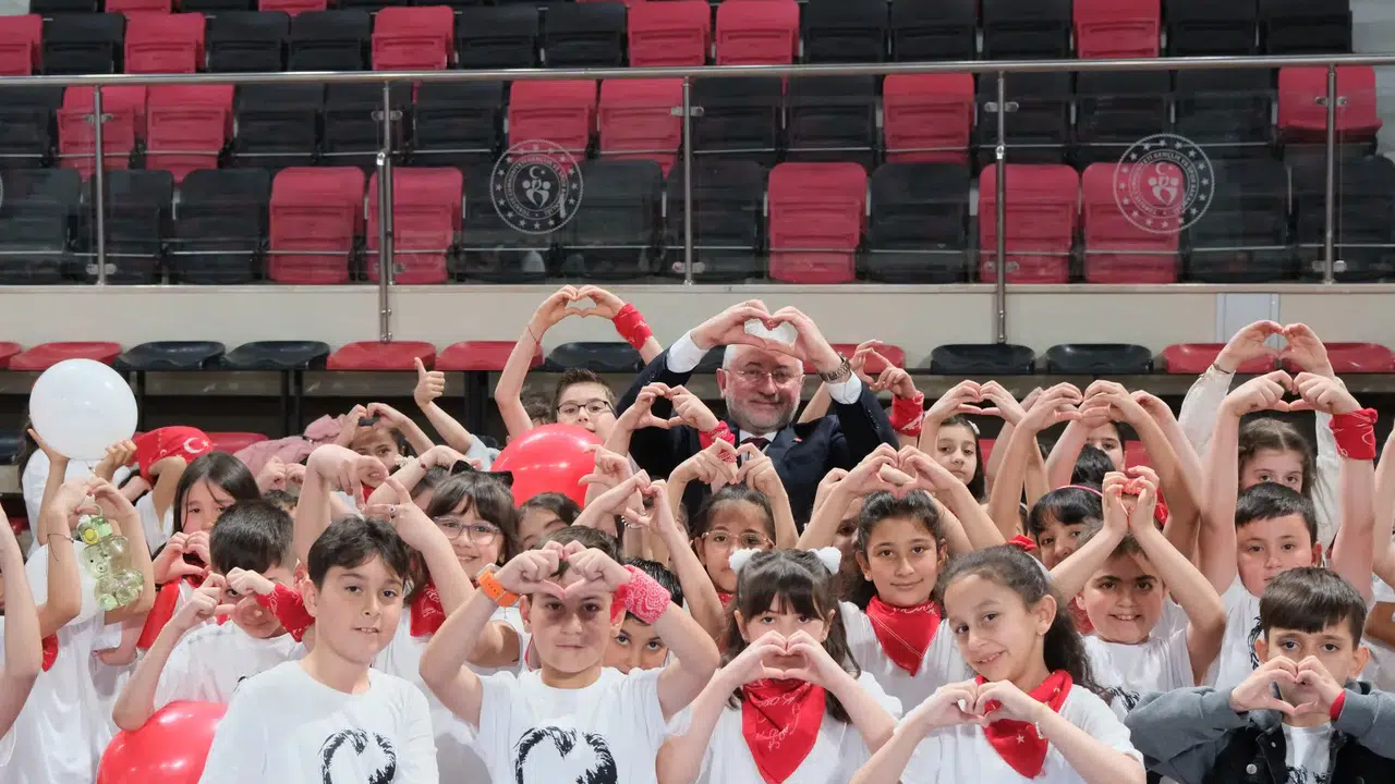 Başkan Aşgın’dan 23 Nisan Mesajı