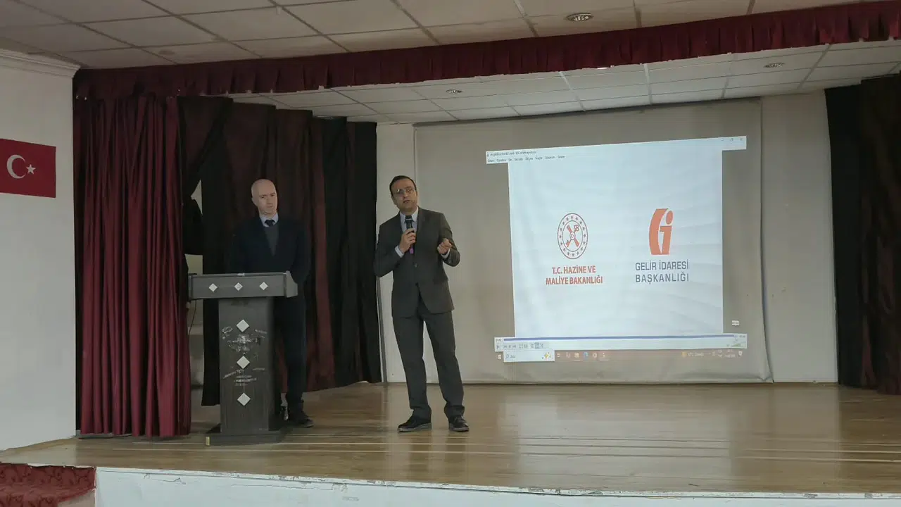 Bayat'ta Öğrencilere Vergi Bilinci Anlatıldı