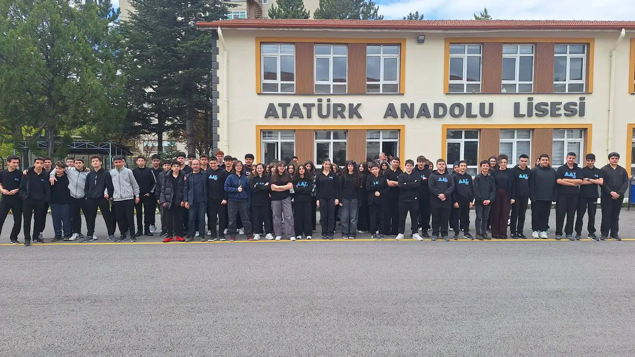 Gençlerin Kariyer Yolculuğuna İŞKUR Rehberlik Ediyor