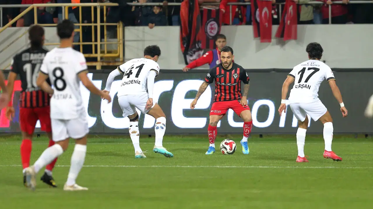 Fenerbahçe'nin Rekoru Artık Çorum FK’de