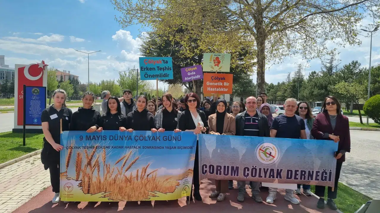 Çölyak’a Yürüyüşle Dikkat Çektiler