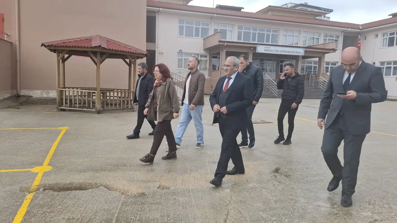 Özel Eğitim Ortamlarını Yerinde İnceledi