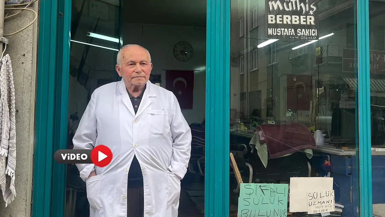 82 Yaşında 66 Yıllık Mesleğine Devam Ediyor