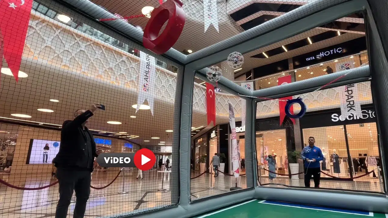 Gökyüzünün Yeni Golcüleri Sahaya İndi