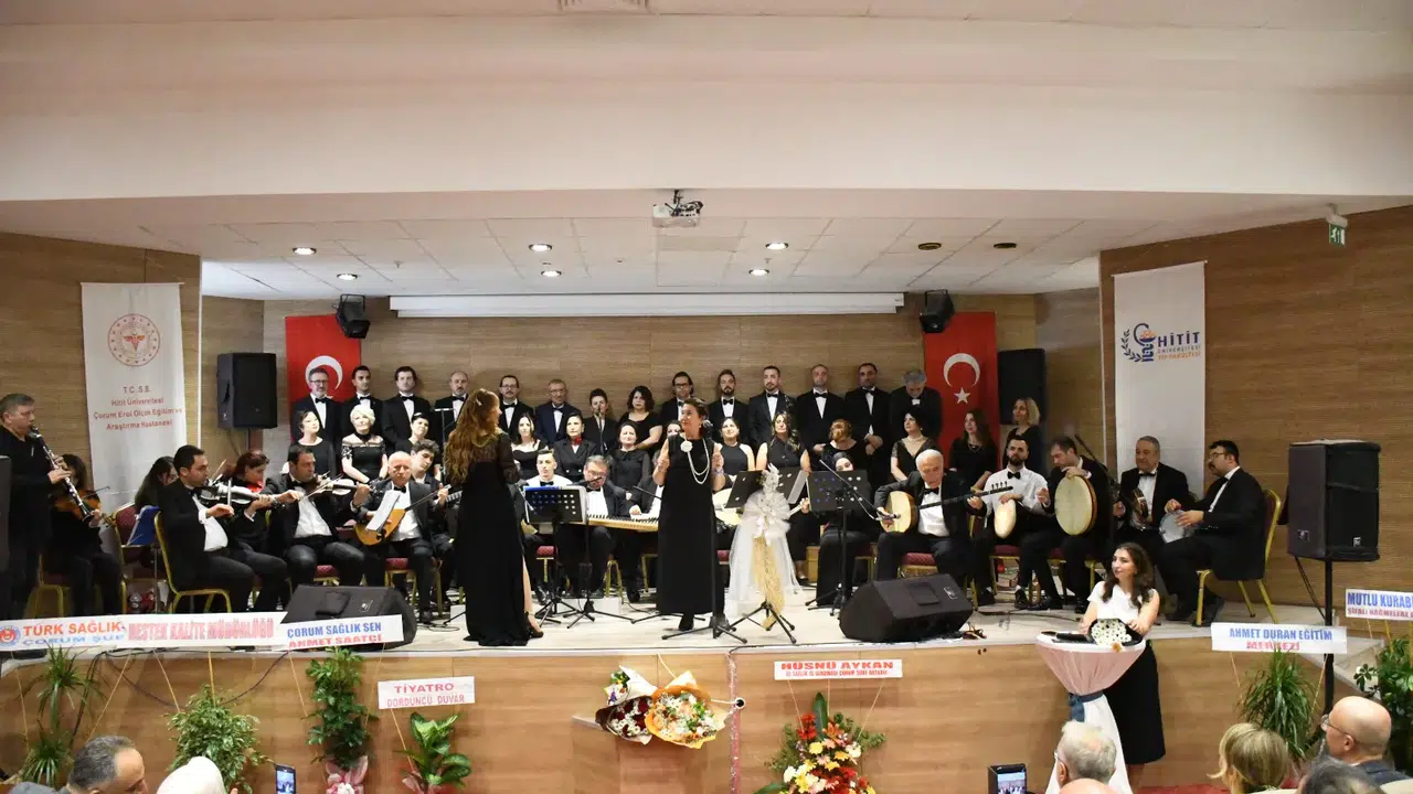 Hastanede Hemşireler Günü’ne Özel Konser