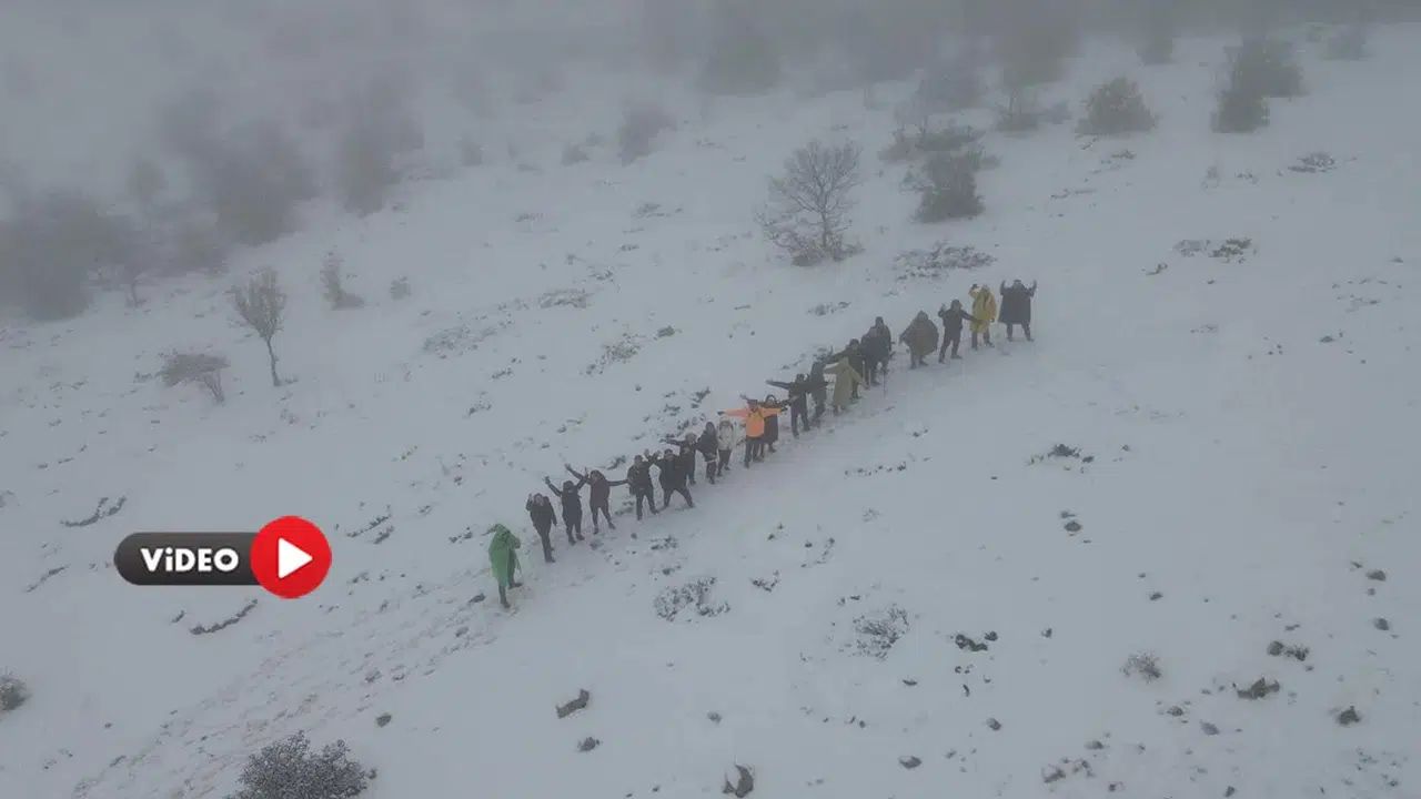 Karın Tadını Doğada Yürüyerek Çıkardılar
