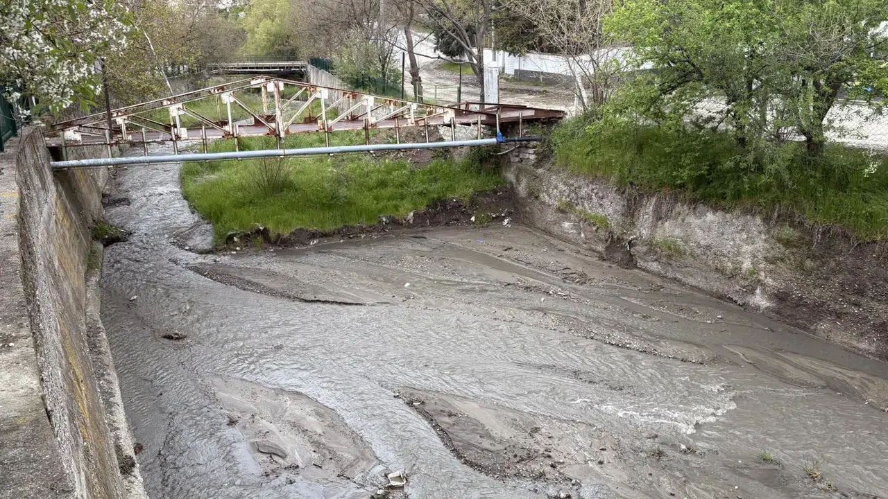 Akçay’da Kapsamlı Temizlik Mesaisi
