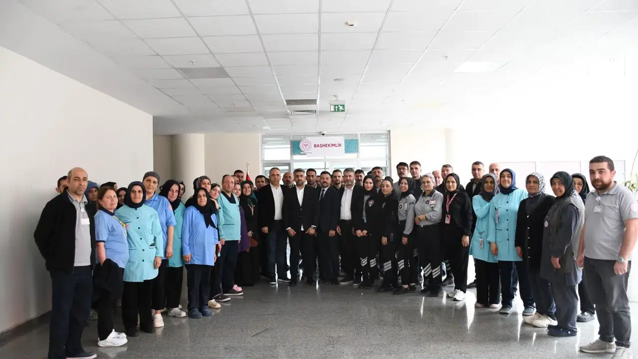 Hastanede 1 Mayıs Kutlaması